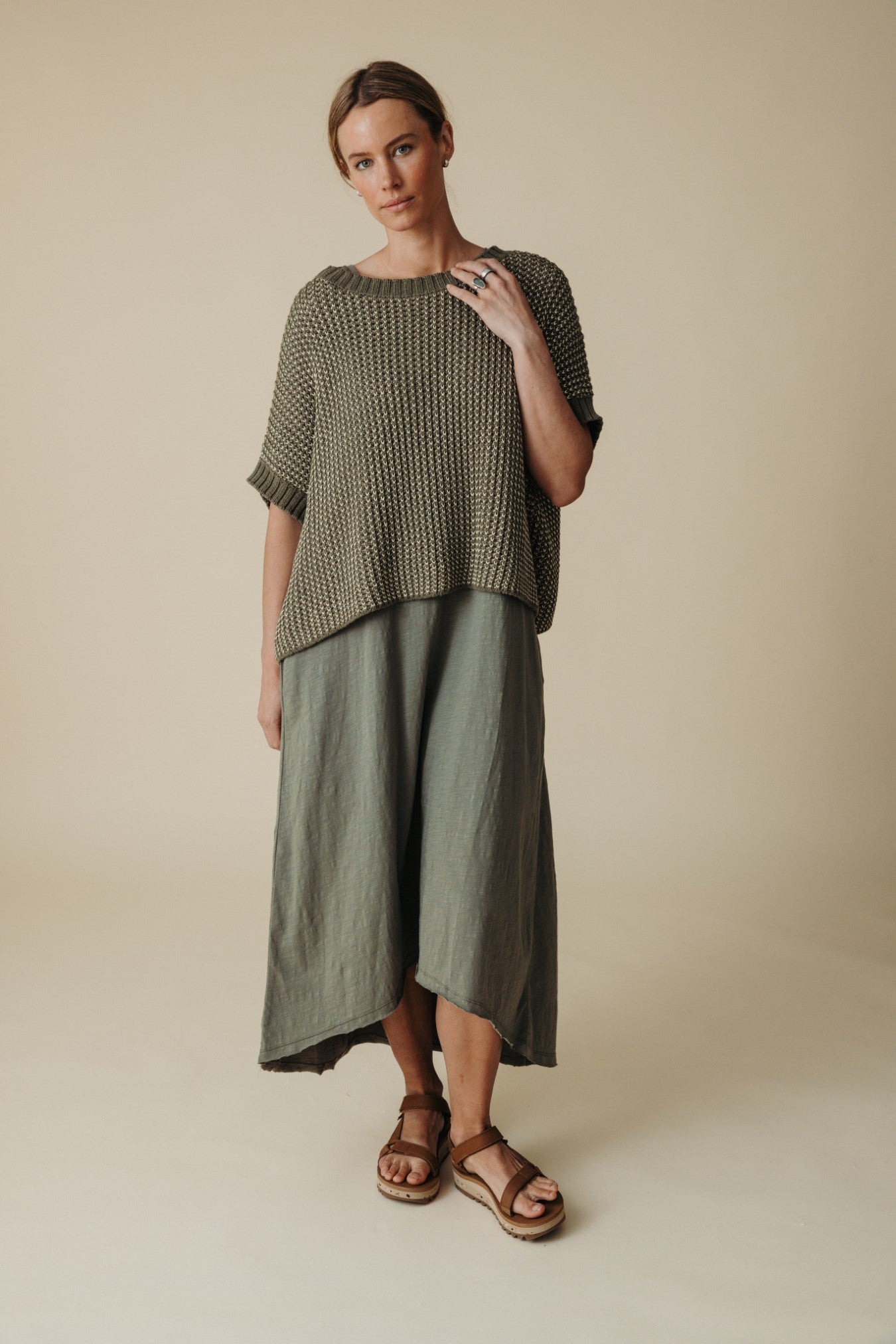 Sunray Rib Crop Pullover - Dusty Olive