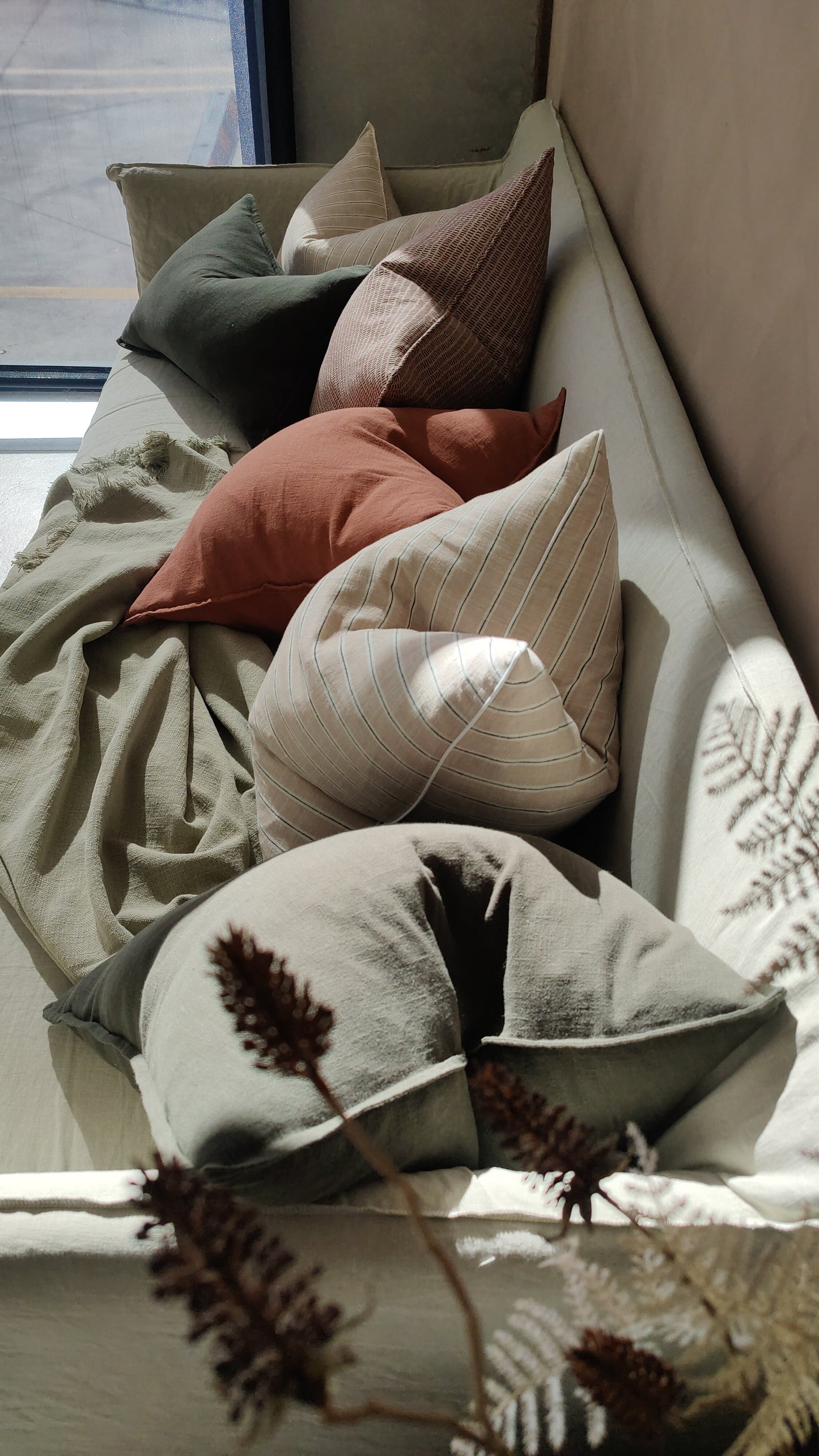 Genevieve Linen Cushion - 40 x 60cm