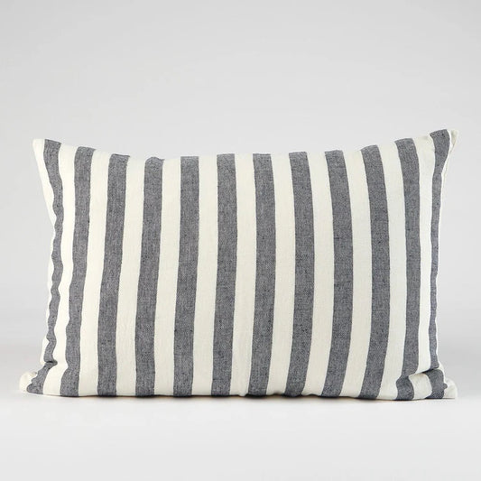 Santi Cushion 40 x 60cm