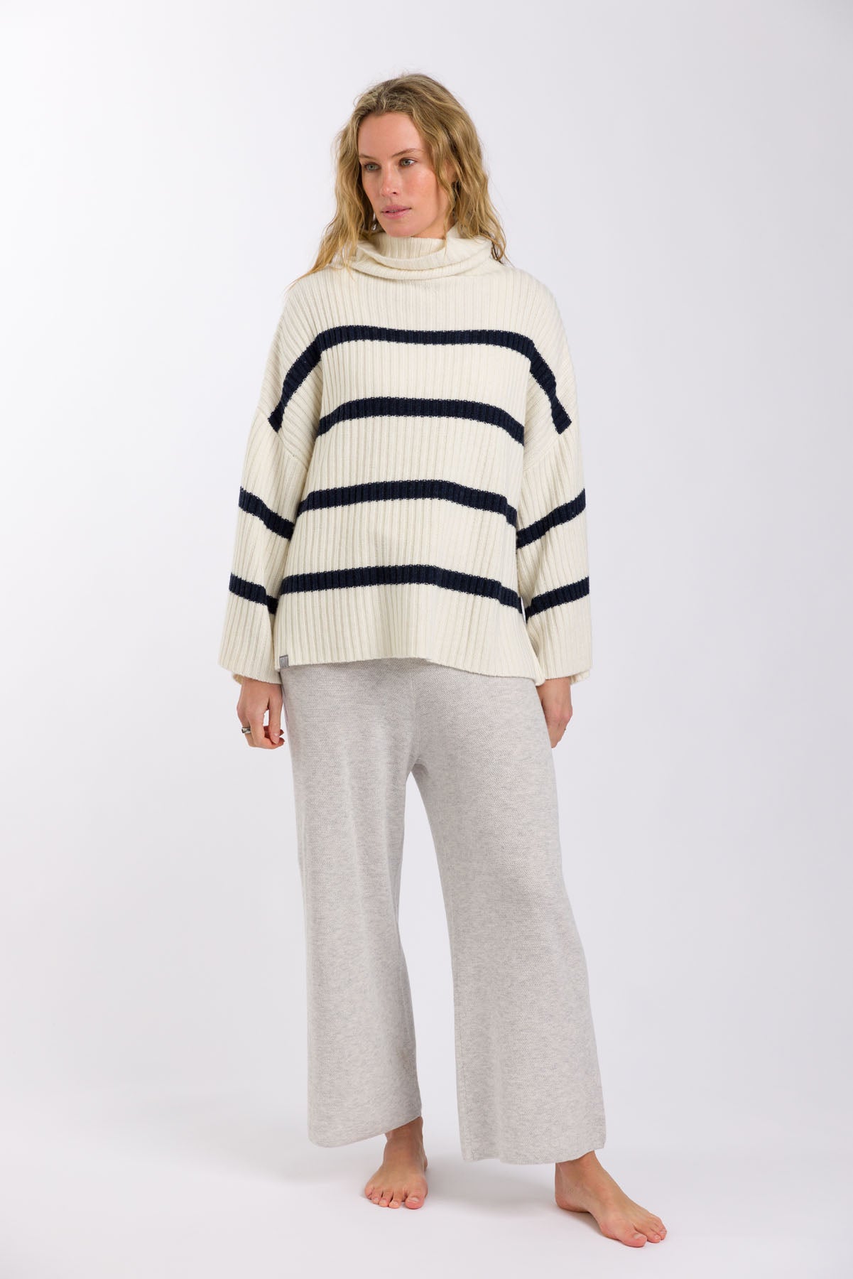 Divine Stripe Rib Pull Over