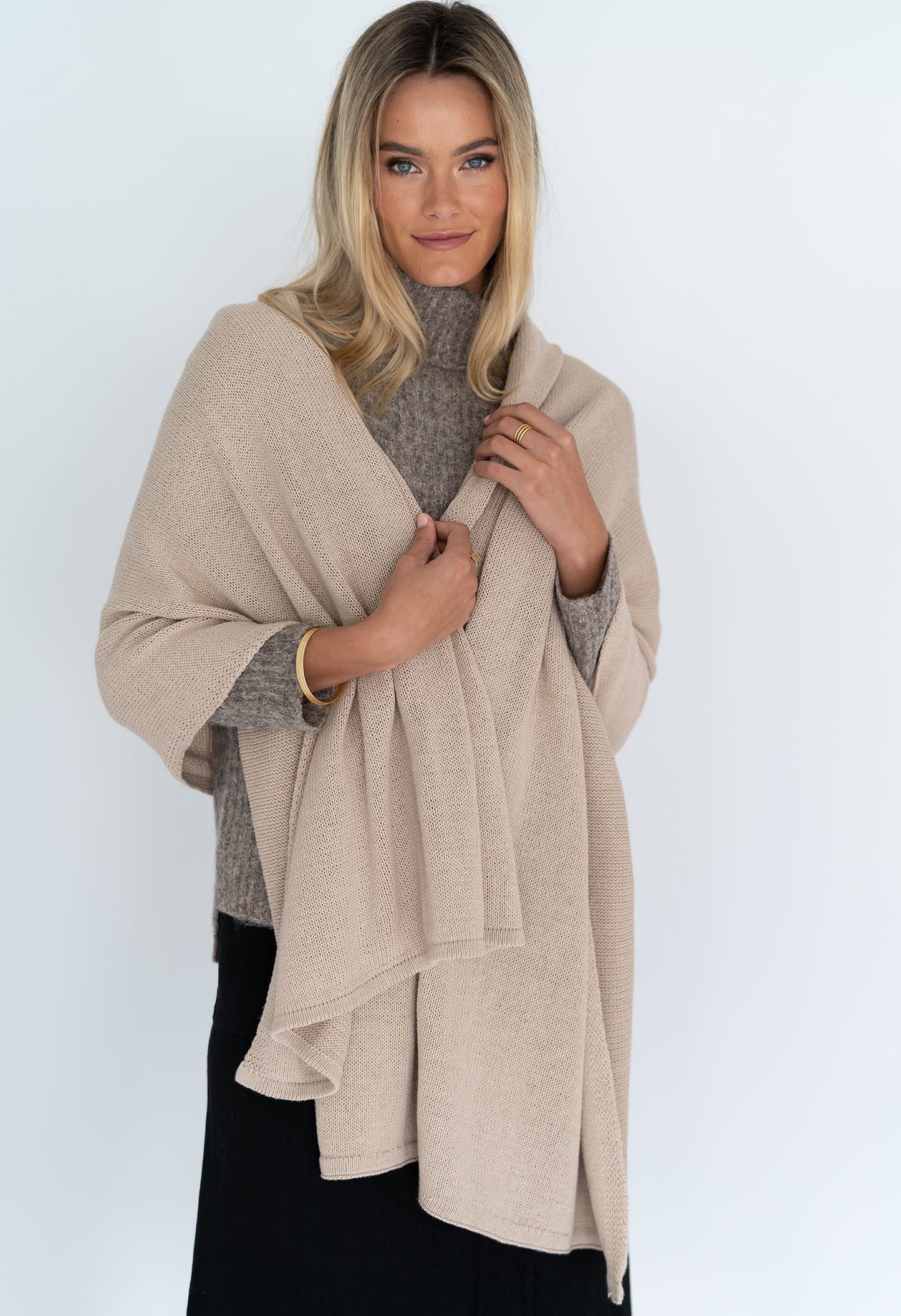 Wide Wrap Scarf - AW23