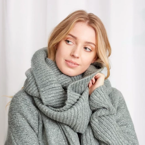 Dreams Infinity Scarf